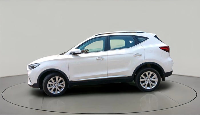 2025 MG ASTOR Shine 1.5 MT (Ivory), Petrol, Manual, 3,784 km, exterior