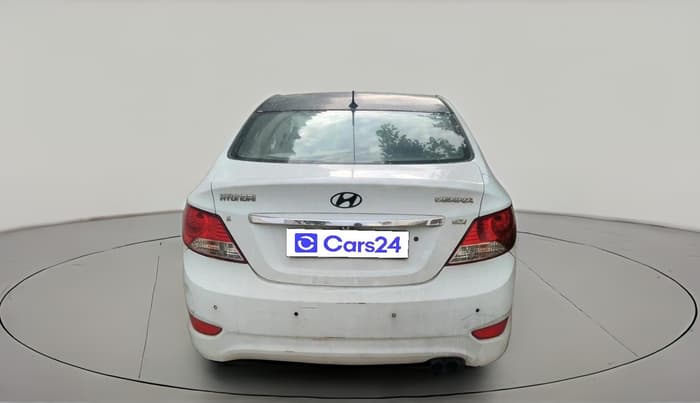 2011 Hyundai Verna FLUIDIC 1.6 CRDI SX, Diesel, Manual, 1,19,298 km, exterior