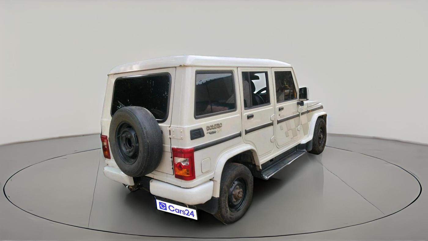 2015 Mahindra Bolero ZLX BS IV, Diesel, Manual, 1,56,137 km, exterior