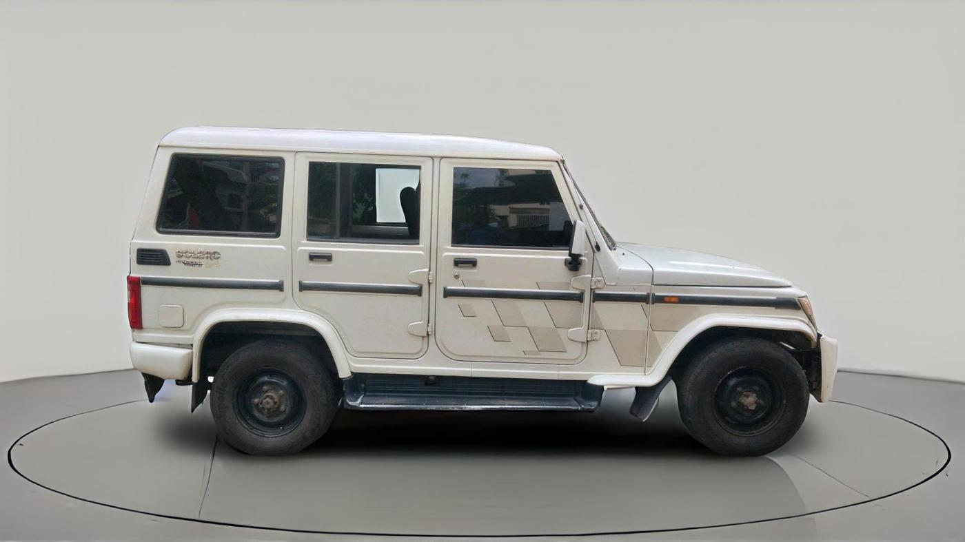 2015 Mahindra Bolero ZLX BS IV, Diesel, Manual, 1,56,137 km, exterior