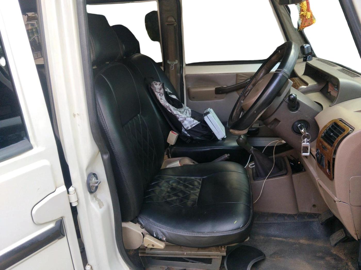2015 Mahindra Bolero ZLX BS IV, Diesel, Manual, 1,56,137 km, interior