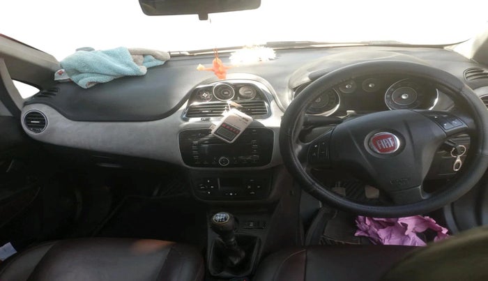 2015 Fiat Avventura EMOTION MULTIJET 1.3, Diesel, Manual, 93,487 km, interior