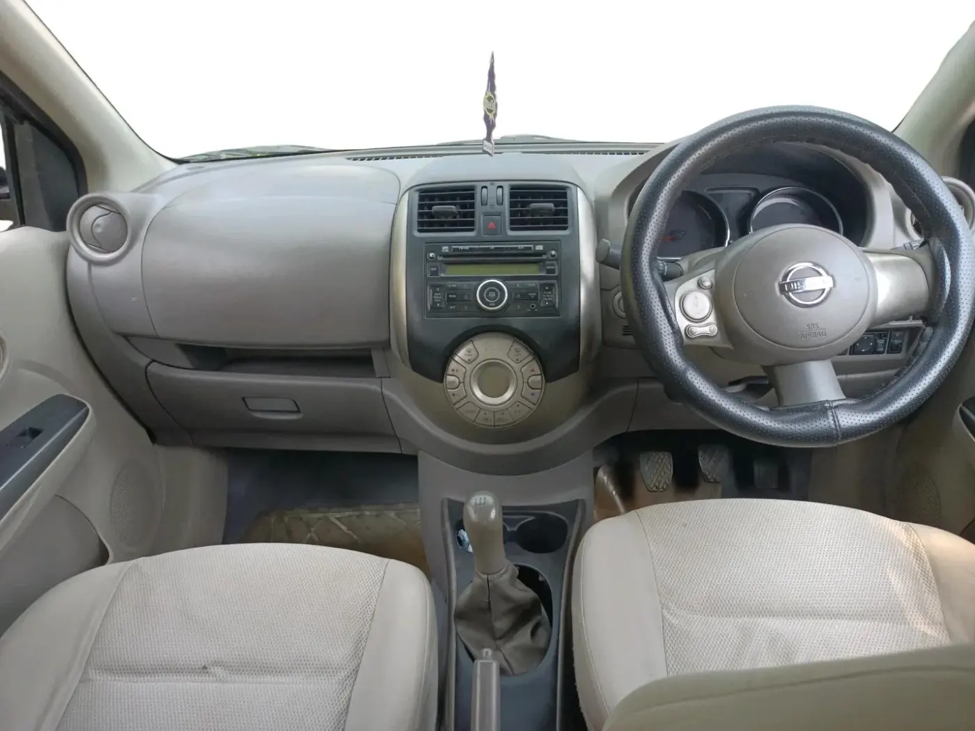 2012 Nissan Sunny XV DIESEL, Diesel, Manual, 1,59,374 km, interior