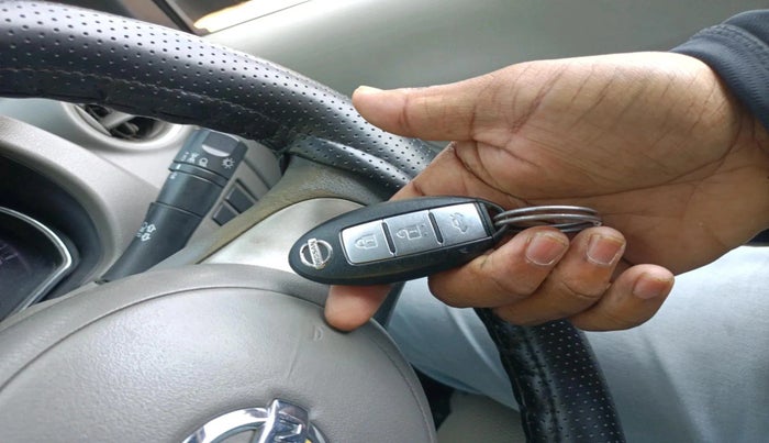 2012 Nissan Sunny XV DIESEL, Diesel, Manual, 1,59,374 km, interior