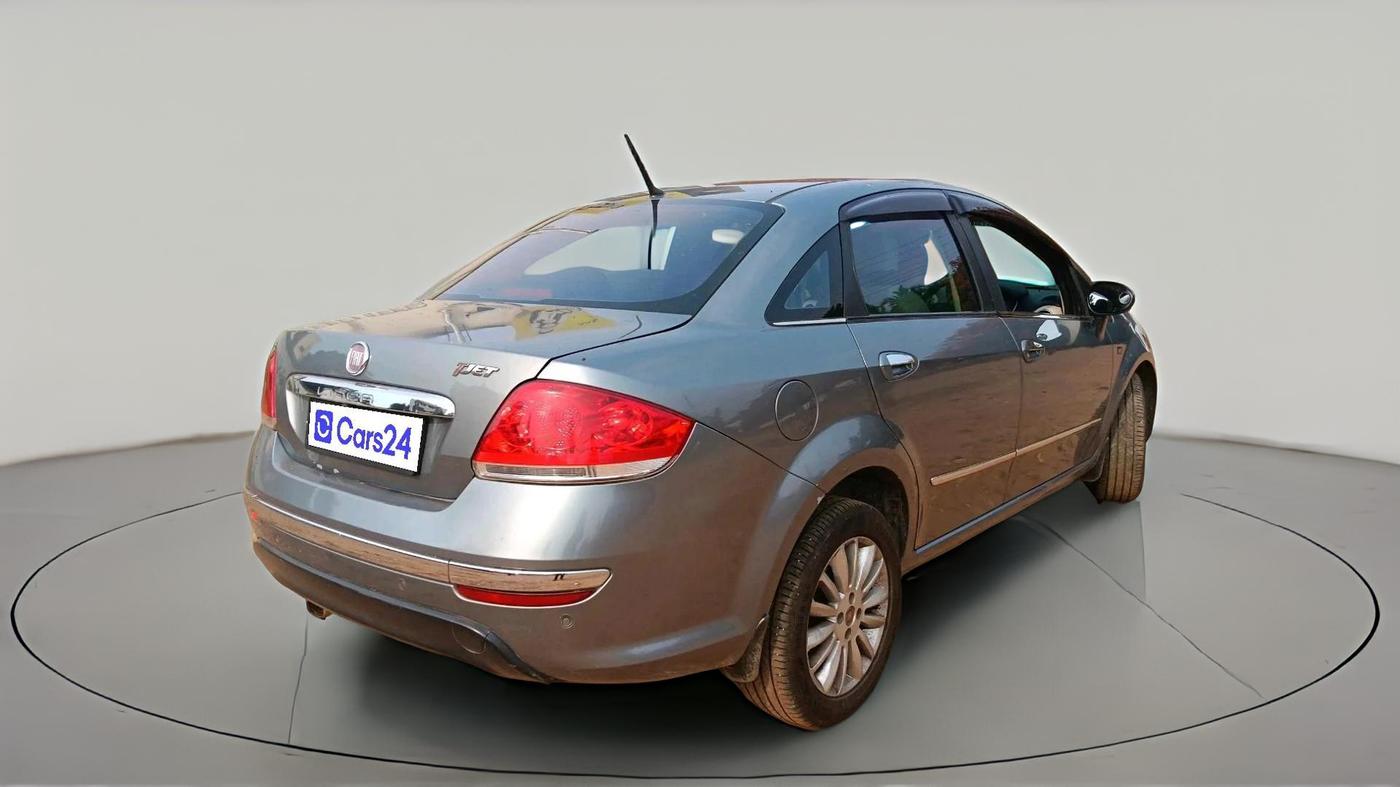 2015 Fiat Linea EMOTION 1.4 L T JET, Petrol, Manual, 1,07,330 km, exterior