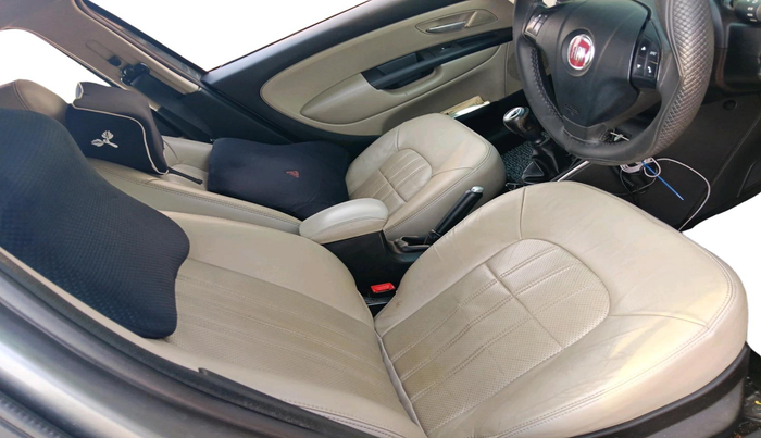 2015 Fiat Linea EMOTION 1.4 L T JET, Petrol, Manual, 1,07,330 km, interior