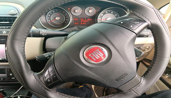 2015 Fiat Linea EMOTION 1.4 L T JET, Petrol, Manual, 1,07,330 km, interior