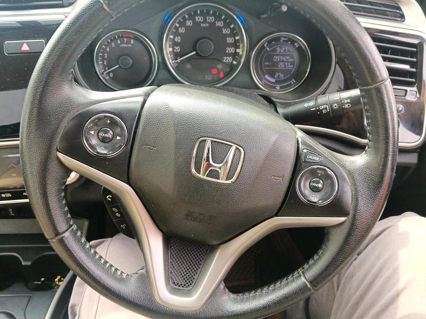 2020 Honda City 1.5L I-VTEC VX, Petrol, Manual, 97,425 km, interior