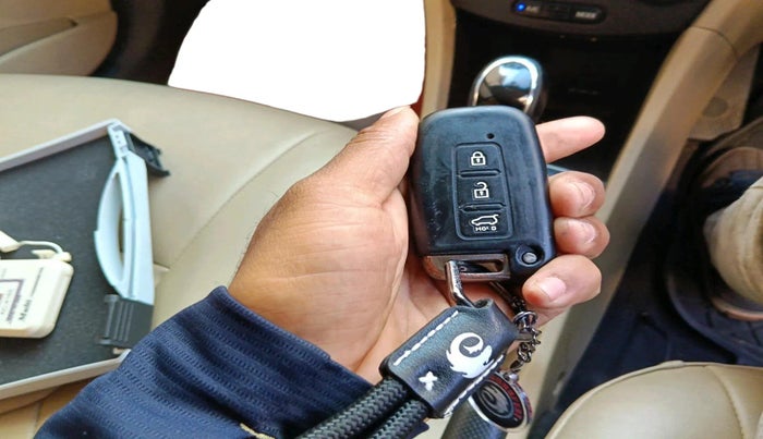 2012 Hyundai Verna FLUIDIC 1.6 CRDI SX OPT AT, Diesel, Automatic, 1,44,543 km, interior