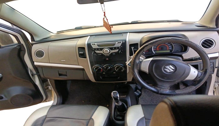 2015 Maruti Wagon R 1.0 VXI, Petrol, Manual, 1,29,037 km, interior