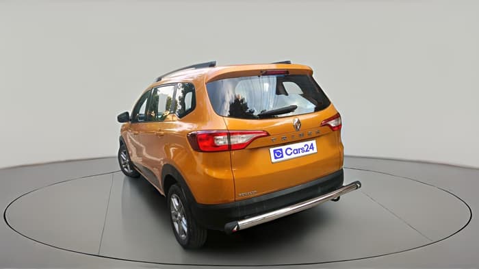 2020 Renault TRIBER RXZ AMT, Petrol, Automatic, 48,545 km, exterior