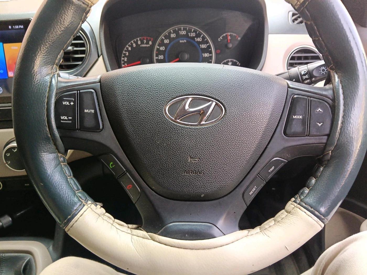 2014 Hyundai Grand i10 ASTA (O) 1.2 KAPPA VTVT, Petrol, Manual, 42,000 km, interior