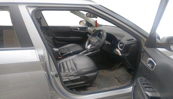 2019 Hyundai VENUE SX PLUS 1.0 TURBO DCT, Petrol, Automatic, 91,000 km, interior