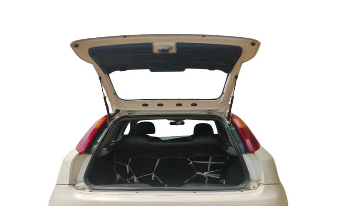 2012 Fiat Grand Punto ACTIVE 1.3, Diesel, Manual, 1,27,511 km, exterior