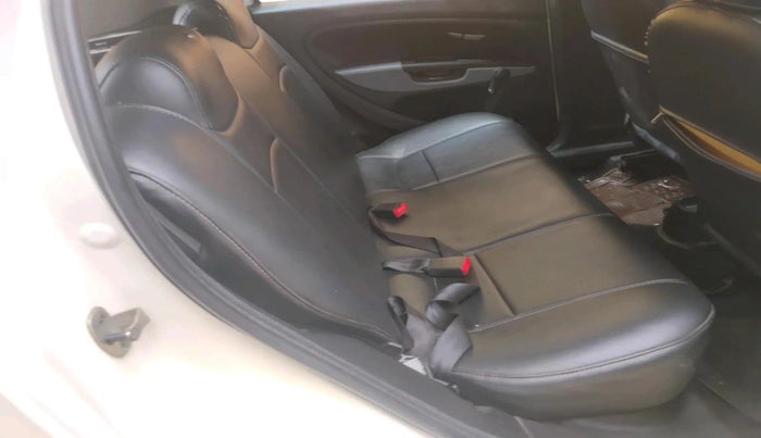 2012 Fiat Grand Punto ACTIVE 1.3, Diesel, Manual, 1,27,511 km, interior