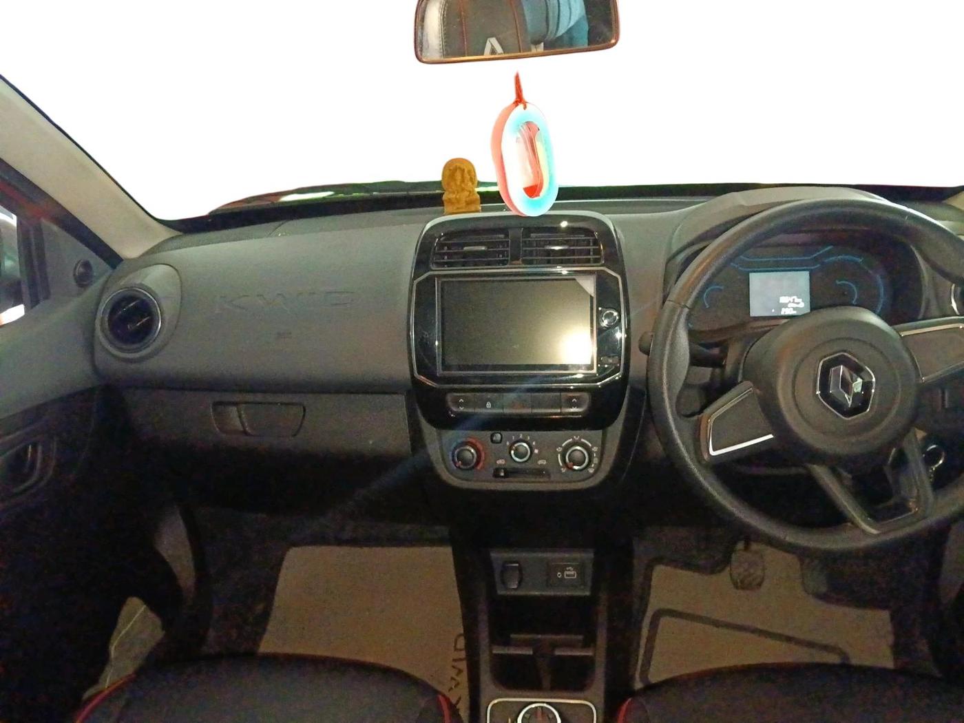 2021 Renault Kwid RXT 1.0 AMT (O), Petrol, Automatic, 19,648 km, interior