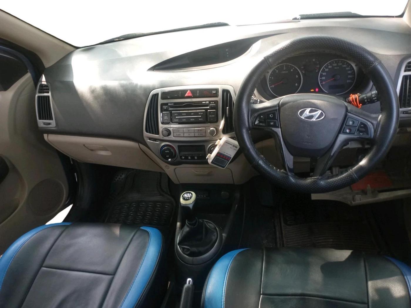 2012 Hyundai i20 SPORTZ 1.4 CRDI, Diesel, Manual, 9,34,004 km, interior