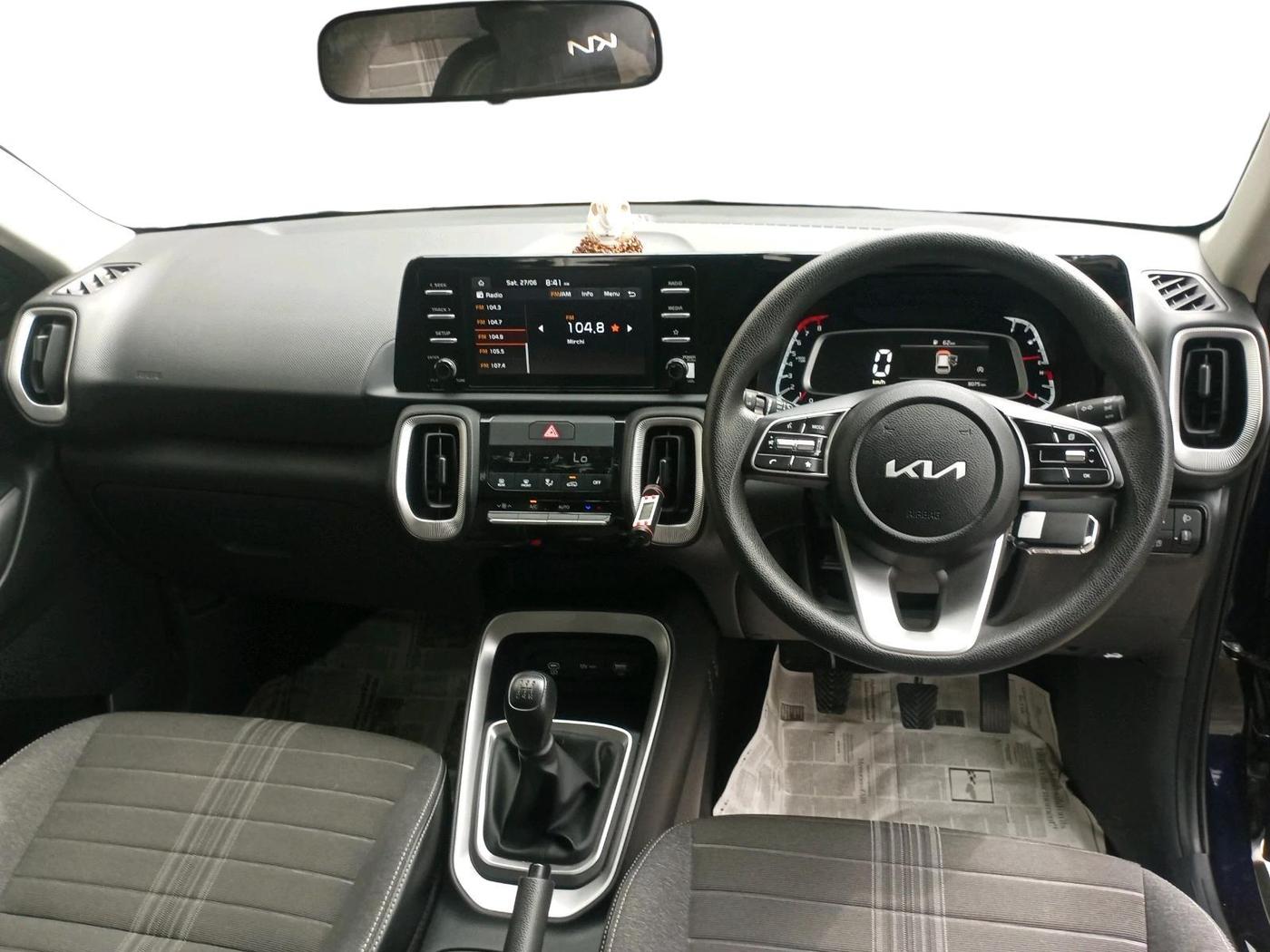 2024 KIA SONET HTK (O) 1.2 Petrol MT, Petrol, Manual, 8,205 km, interior