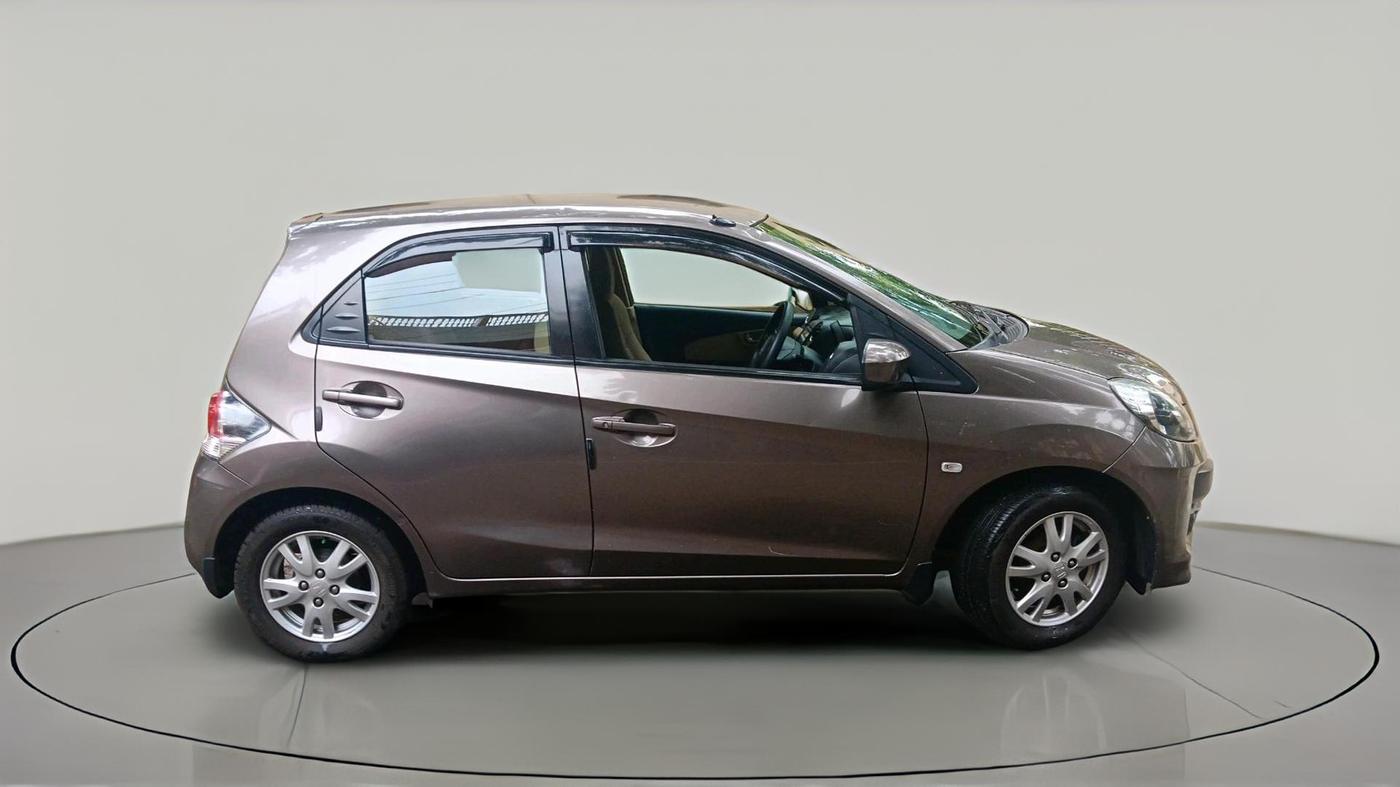 2014 Honda Brio VX MT, Petrol, Manual, 62,569 km, exterior