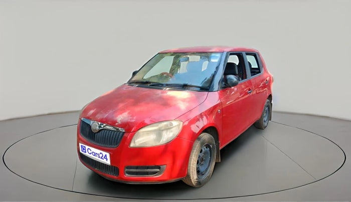 2008 Skoda Fabia CLASSIC 1.2 MPI, Petrol, Manual, 1,01,767 km, exterior