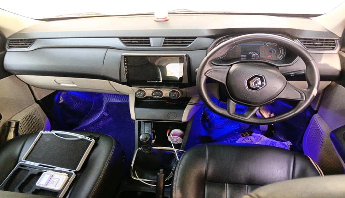 2023 Renault TRIBER RXE MT, Petrol, Manual, 25,214 km, interior