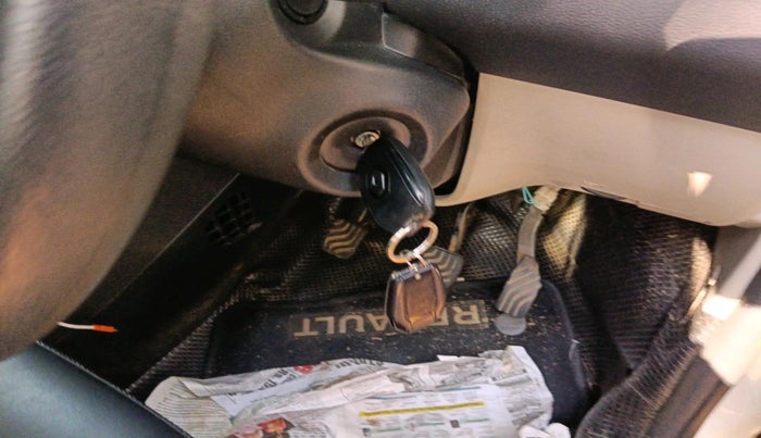 2023 Renault TRIBER RXE MT, Petrol, Manual, 25,214 km, interior