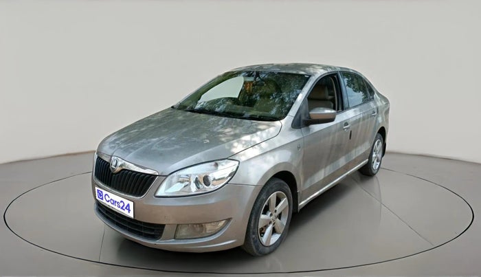 2015 Skoda Rapid 1.5 TDI CR ELEGANCE PLUS AT, Diesel, Automatic, 1,10,566 km, exterior