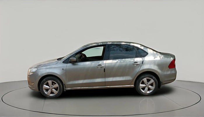 2015 Skoda Rapid 1.5 TDI CR ELEGANCE PLUS AT, Diesel, Automatic, 1,10,566 km, exterior