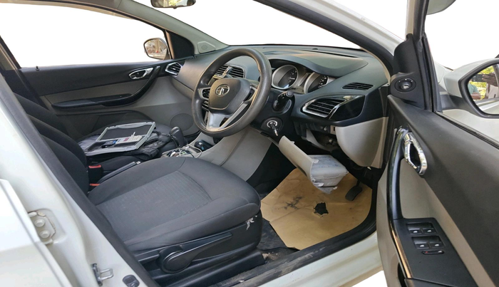 2017 Tata Tiago XZA PETROL, Petrol, Automatic, 95,829 km, interior