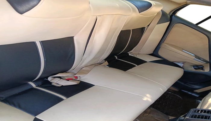 2015 Honda City 1.5L I-DTEC SV, Diesel, Manual, 1,14,144 km, interior