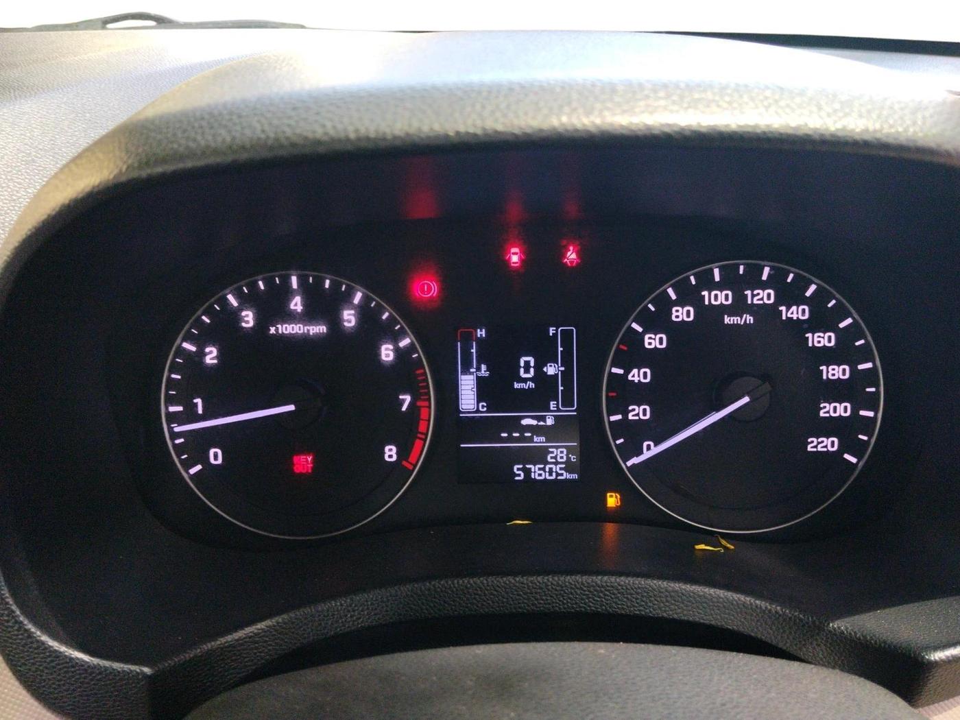 2019 Hyundai Creta SX 1.6 PETROL, Petrol, Manual, 57,605 km, interior