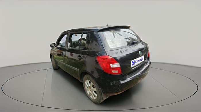 2011 Skoda Fabia ELEGANCE 1.2 TDI, Diesel, Manual, 1,43,080 km, exterior