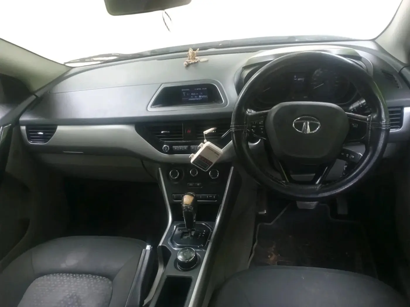 2018 Tata NEXON XMA PETROL, Petrol, Automatic, 88,553 km, interior