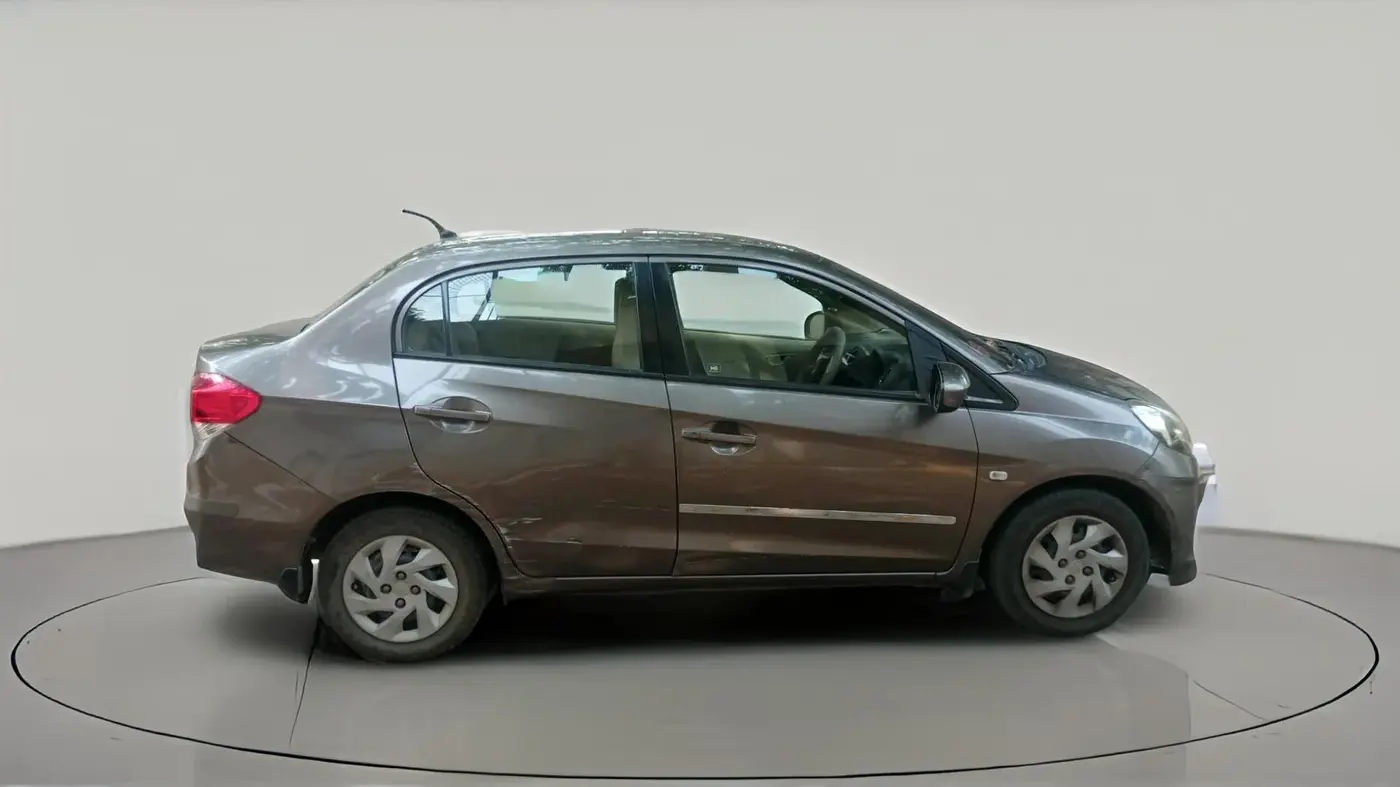 2013 Honda Amaze 1.5L I-DTEC S, Diesel, Manual, 73,493 km, exterior