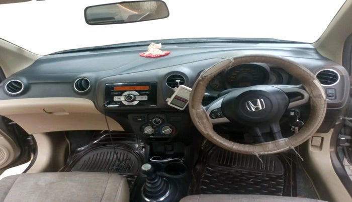 2013 Honda Amaze 1.5L I-DTEC S, Diesel, Manual, 73,493 km, interior