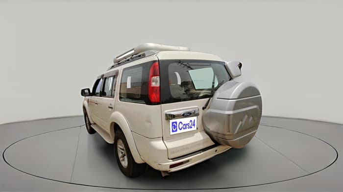 2011 Ford Endeavour 3.0L 4X4 AT, Diesel, Automatic, 73,676 km, exterior