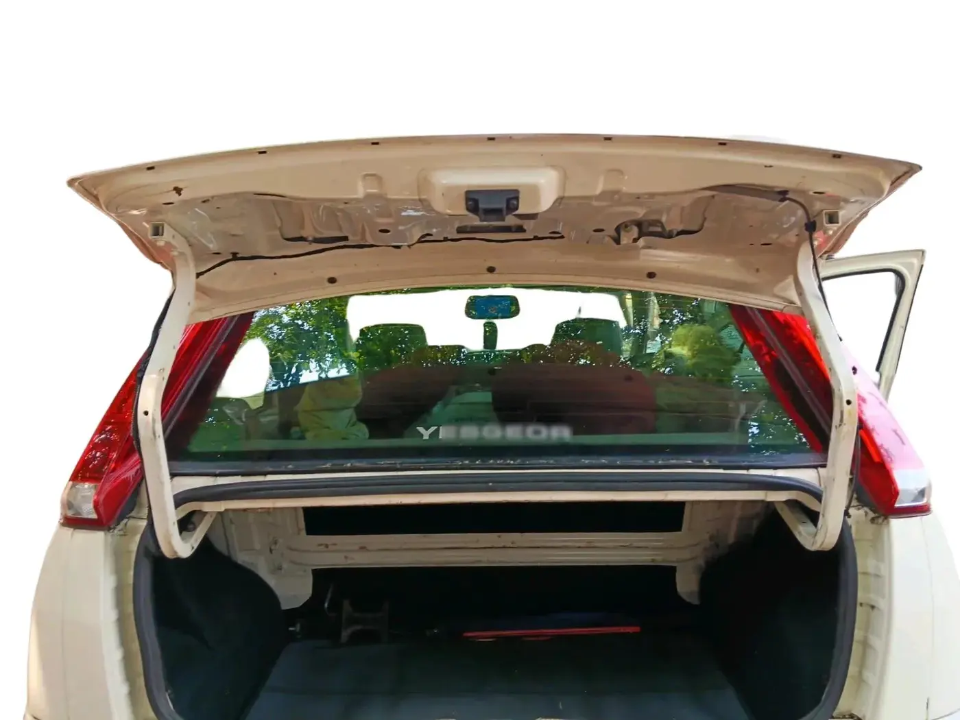 2013 Mahindra Verito 1.5 D4, Diesel, Manual, 1,03,883 km, exterior