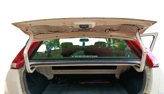 2013 Mahindra Verito 1.5 D4, Diesel, Manual, 1,03,883 km, exterior