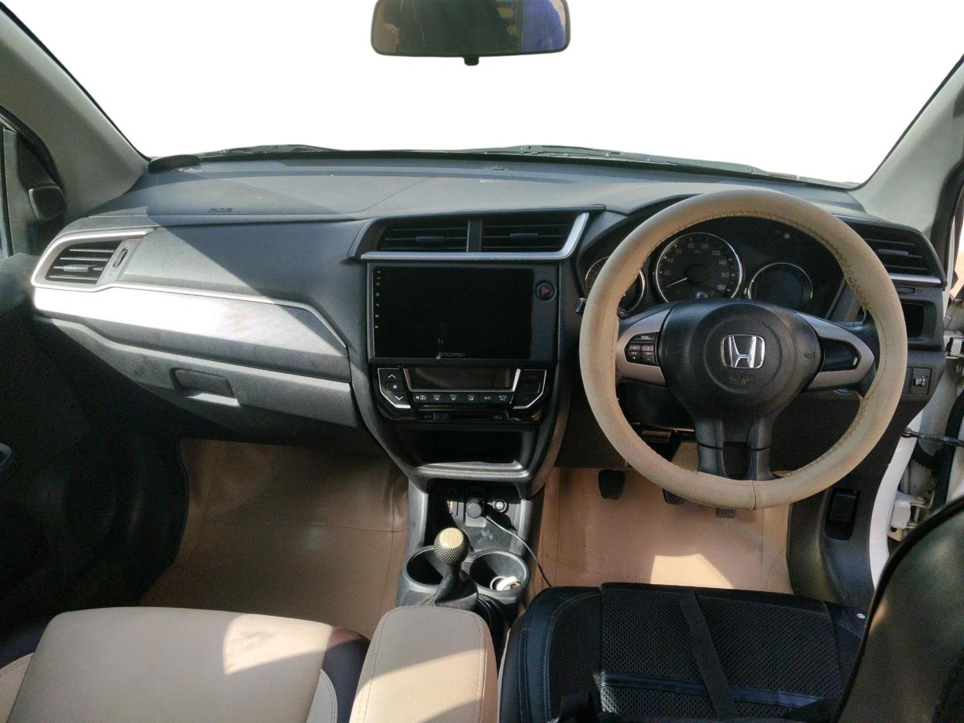 2017 Honda BR-V 1.5L I-VTEC V, CNG, Manual, 75,472 km, interior