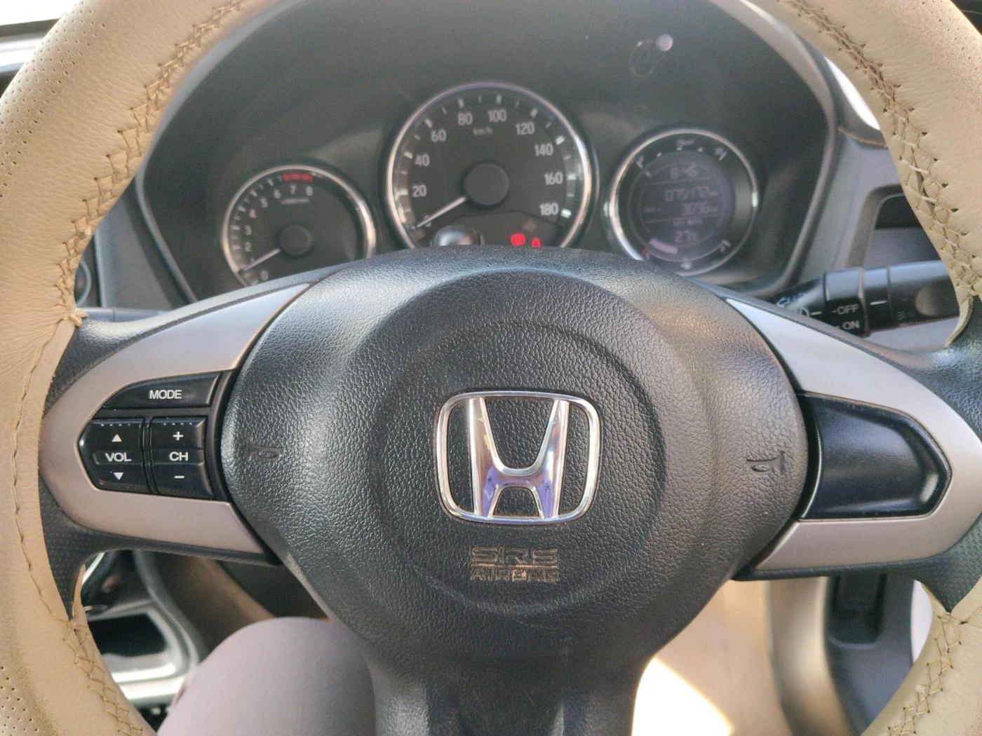 2017 Honda BR-V 1.5L I-VTEC V, CNG, Manual, 75,472 km, interior