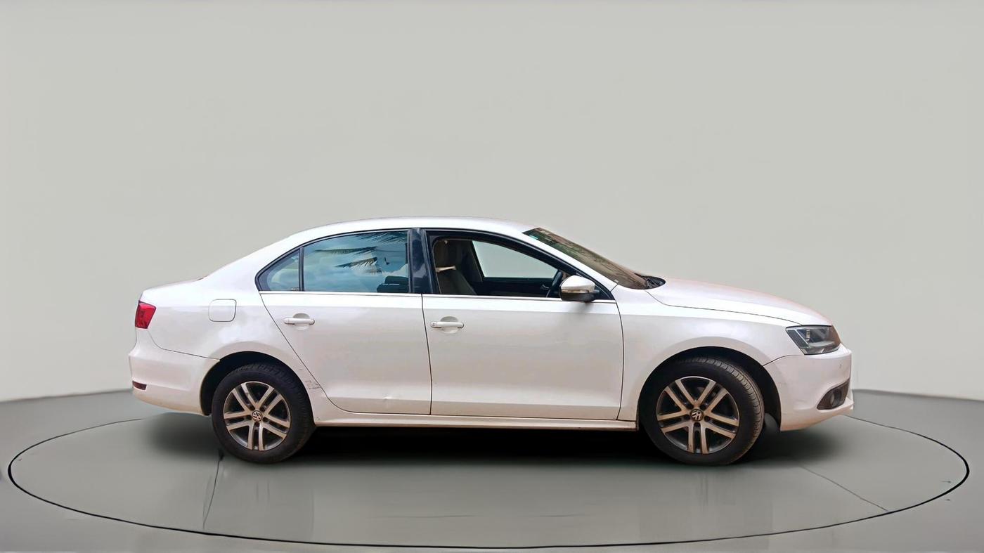 2012 Volkswagen Jetta HIGHLINE TDI, Diesel, Manual, 1,21,336 km, exterior
