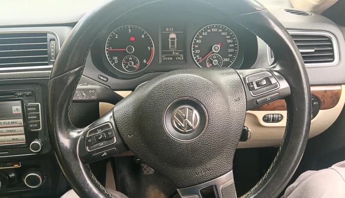 2012 Volkswagen Jetta HIGHLINE TDI, Diesel, Manual, 1,21,336 km, interior