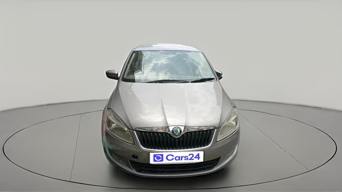 2011 Skoda Rapid AMBITION 1.6 TDI CR MT, Diesel, Manual, 94,425 km, exterior