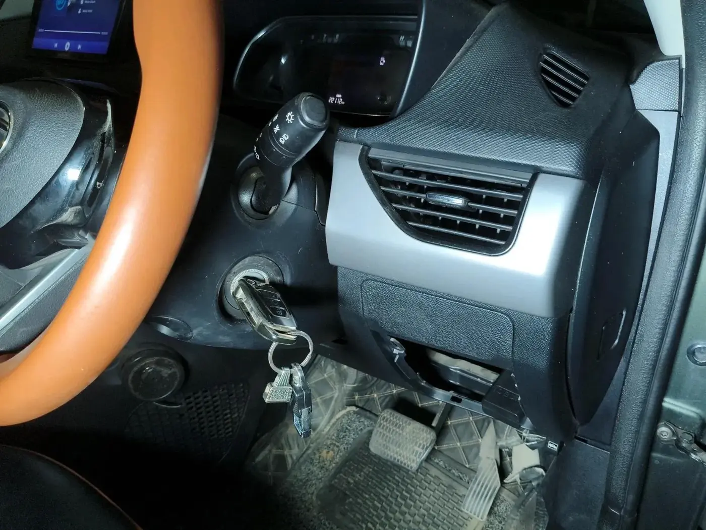 2021 Tata NEXON XMA SUNROOF PETROL, Petrol, Automatic, 22,112 km, interior