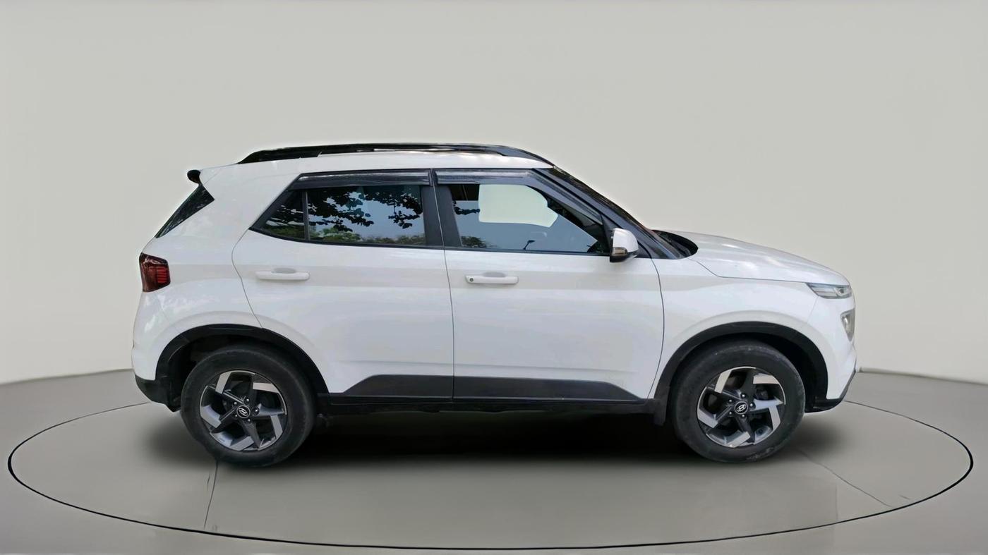 2020 Hyundai VENUE SX 1.5 CRDI, Diesel, Manual, 71,581 km, exterior