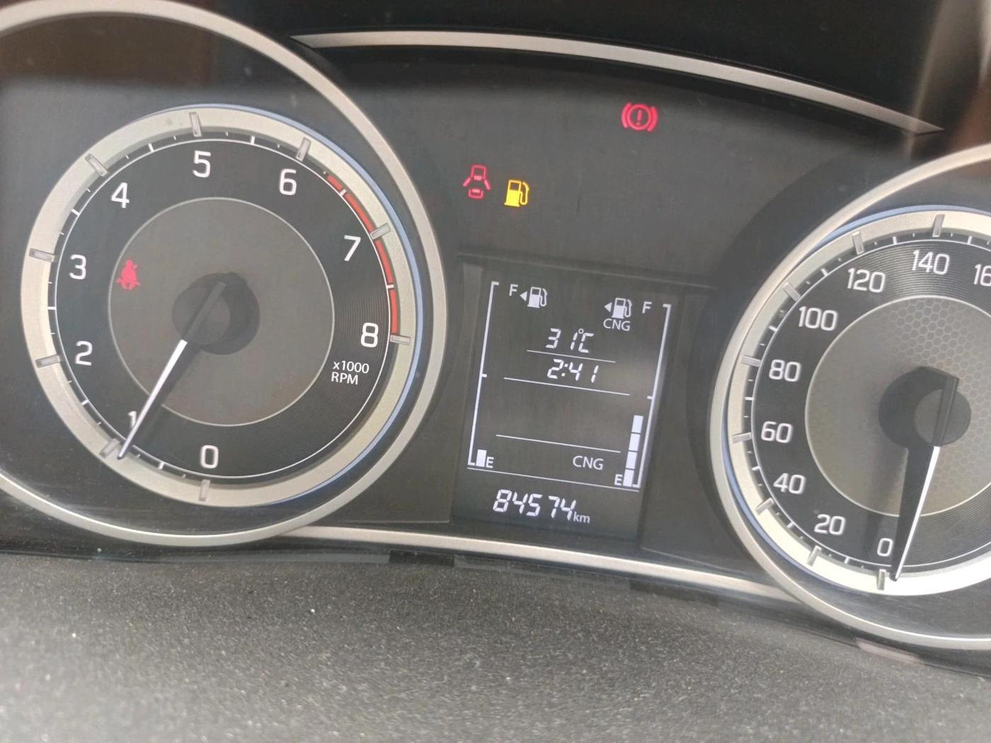 2022 Maruti Dzire ZXI CNG, CNG, Manual, 84,574 km, interior
