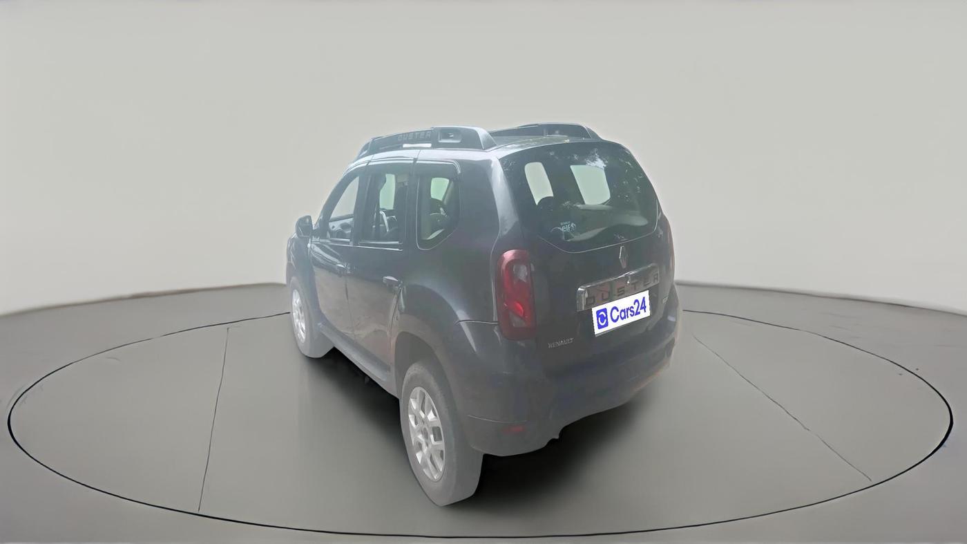 2016 Renault Duster 85 PS RXL DIESEL, Diesel, Manual, 1,22,616 km, exterior