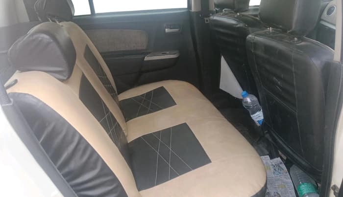 2016 Maruti Wagon R 1.0 VXI, CNG, Manual, 99,674 km, interior