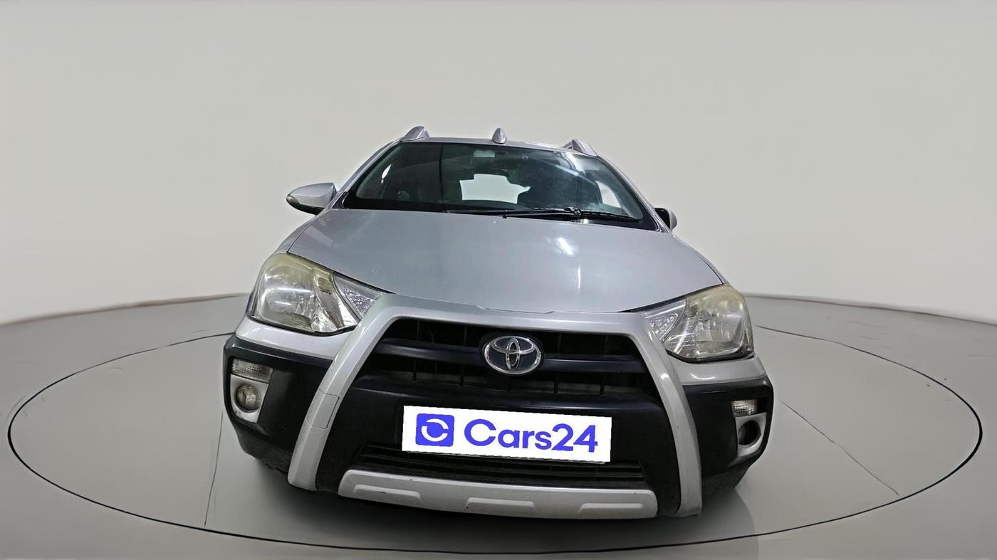 2016 Toyota Etios CROSS 1.2 G, Petrol, Manual, 54,688 km, exterior