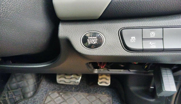 2023 KIA SELTOS  X LINE 1.5 TURBO PETROL DCT, Petrol, Automatic, 33,338 km, interior